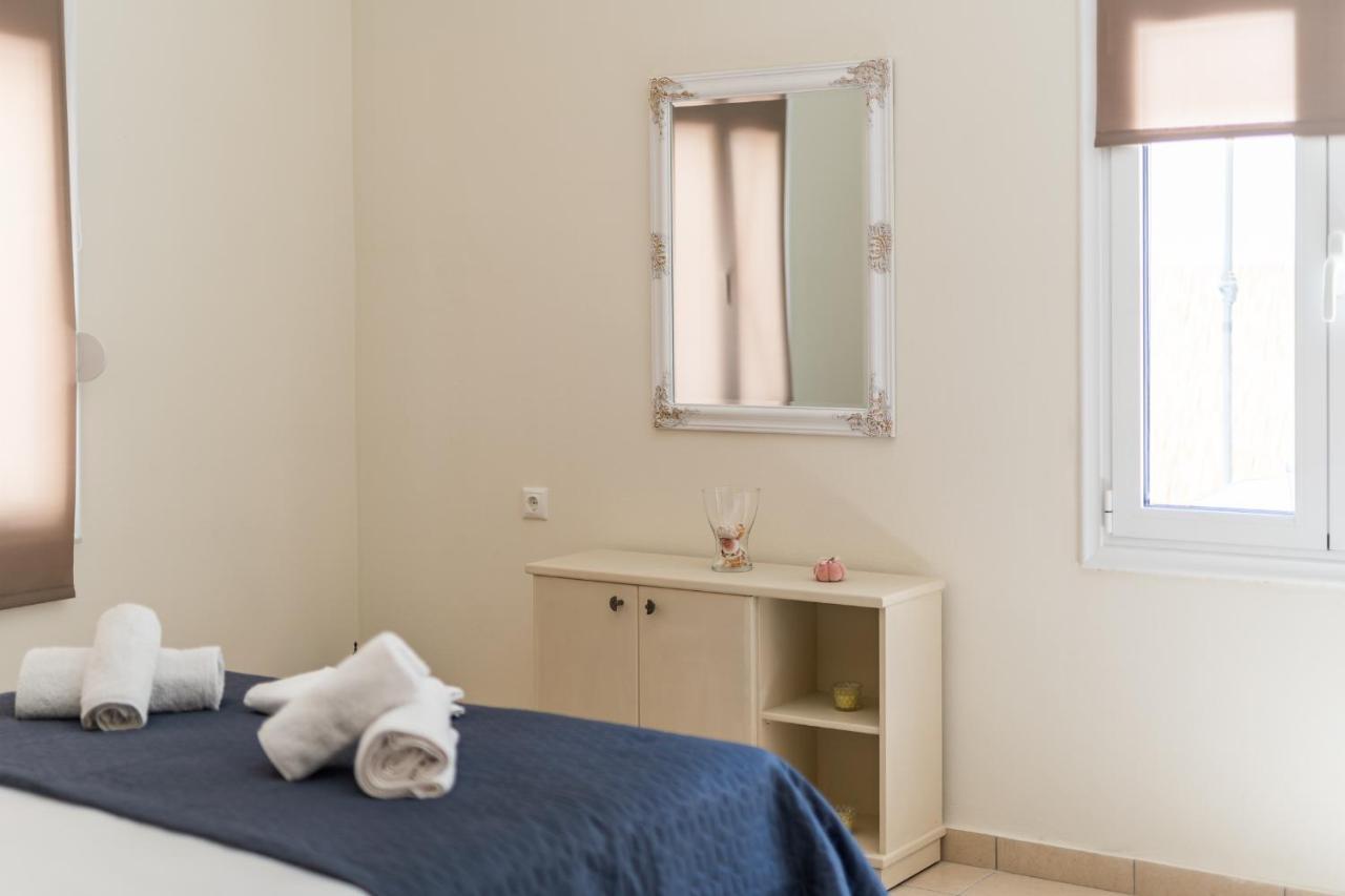 Stylish Central Renovated Apartment Heraklion  Exterior photo